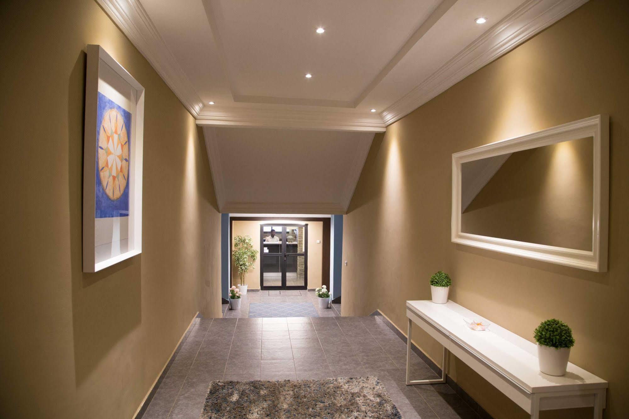 Hotel Semiramis City Center 努瓦克肖特 外观 照片